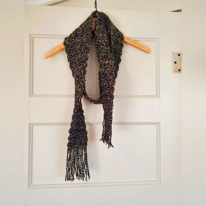🍎3/$5 Lightweight homemade scarf